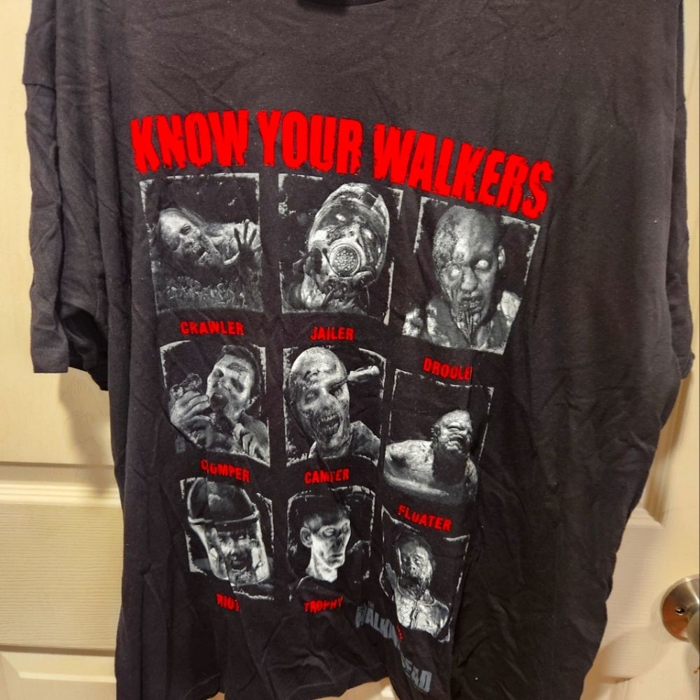 Walk8ng Dead Black Graphic T-Shirt